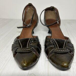 Featu Rabokigoshi Works Strap Pumps Olive Green